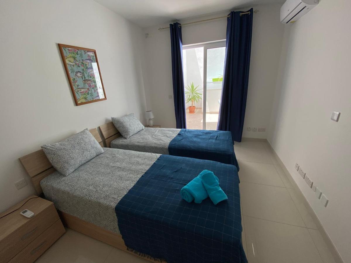Sunshine Apartments Mellieha - Modern Three Bedroom Ground Floor Apartment With Yard Exterior foto